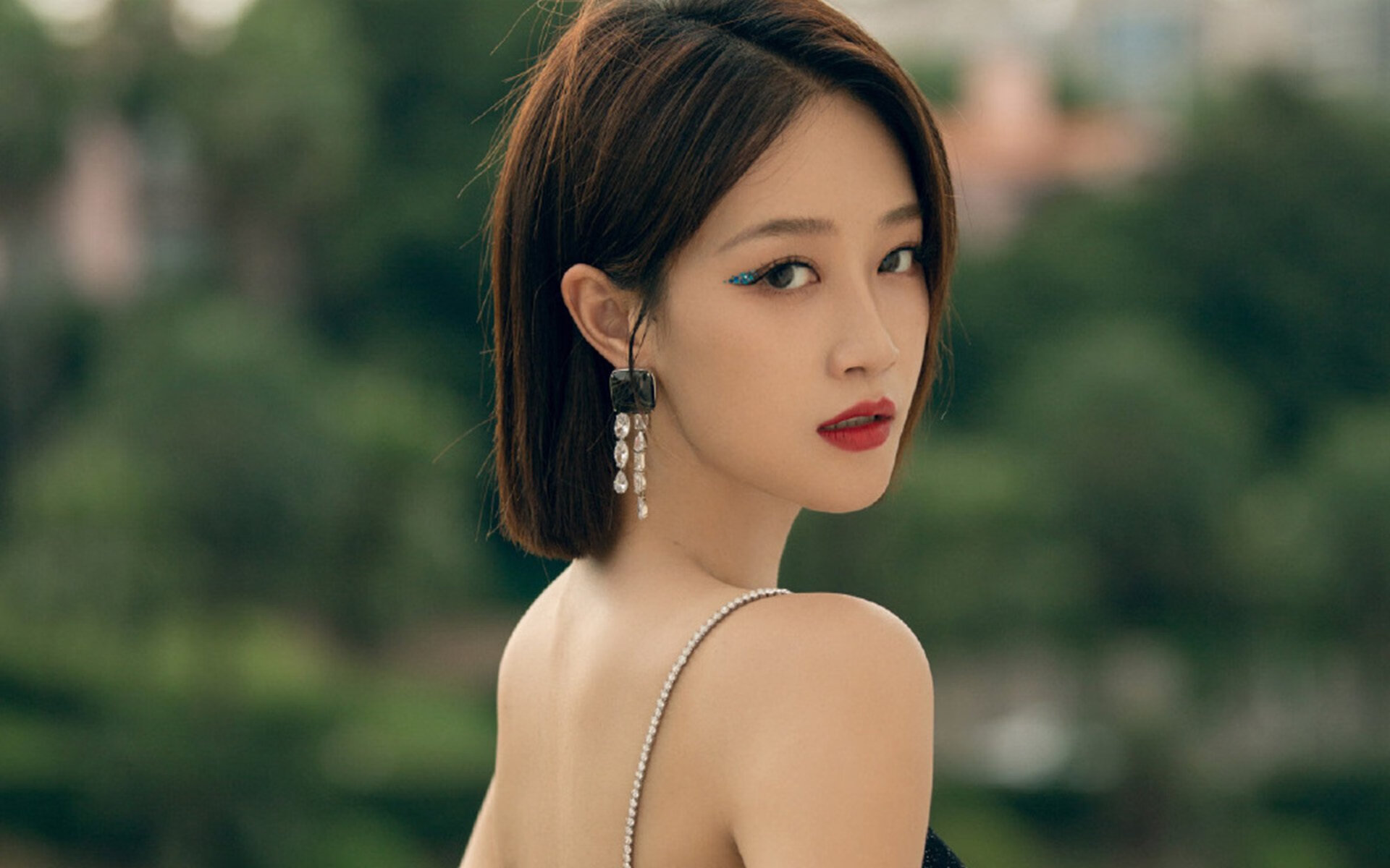 德国马术队在2024年国际马术联合会障碍赛世界巡回赛中获得团体第四名，展现出色表现。