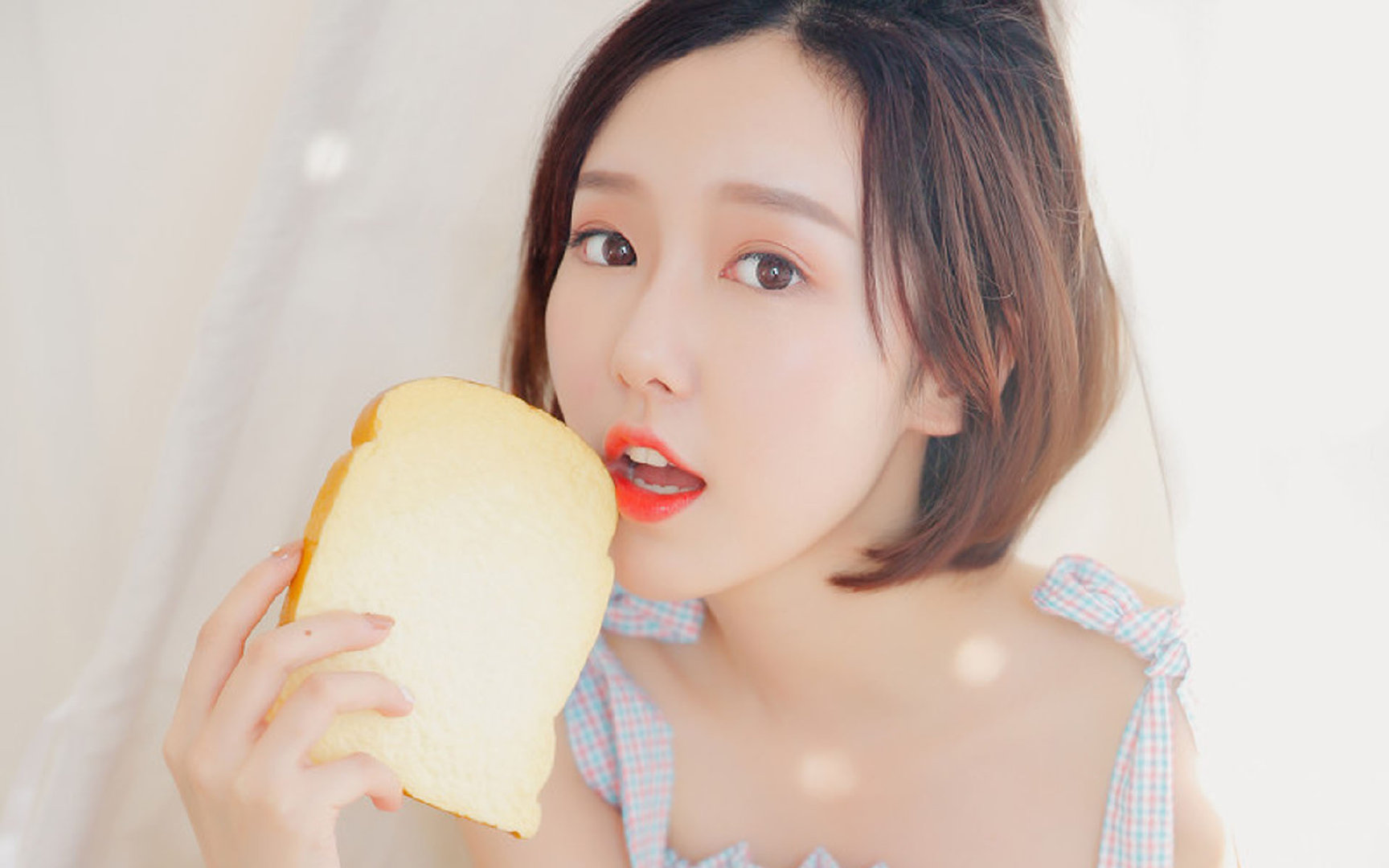 开云网页版登录入口-LOL中单对线博弈精彩程度不输打团场面，上单博弈