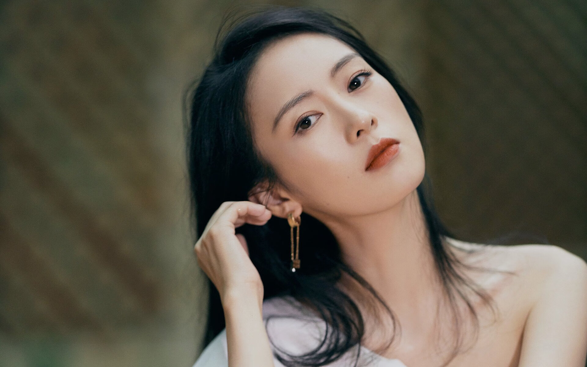 中国男篮加强身体对抗 提高比赛强度，中国男篮体能不够