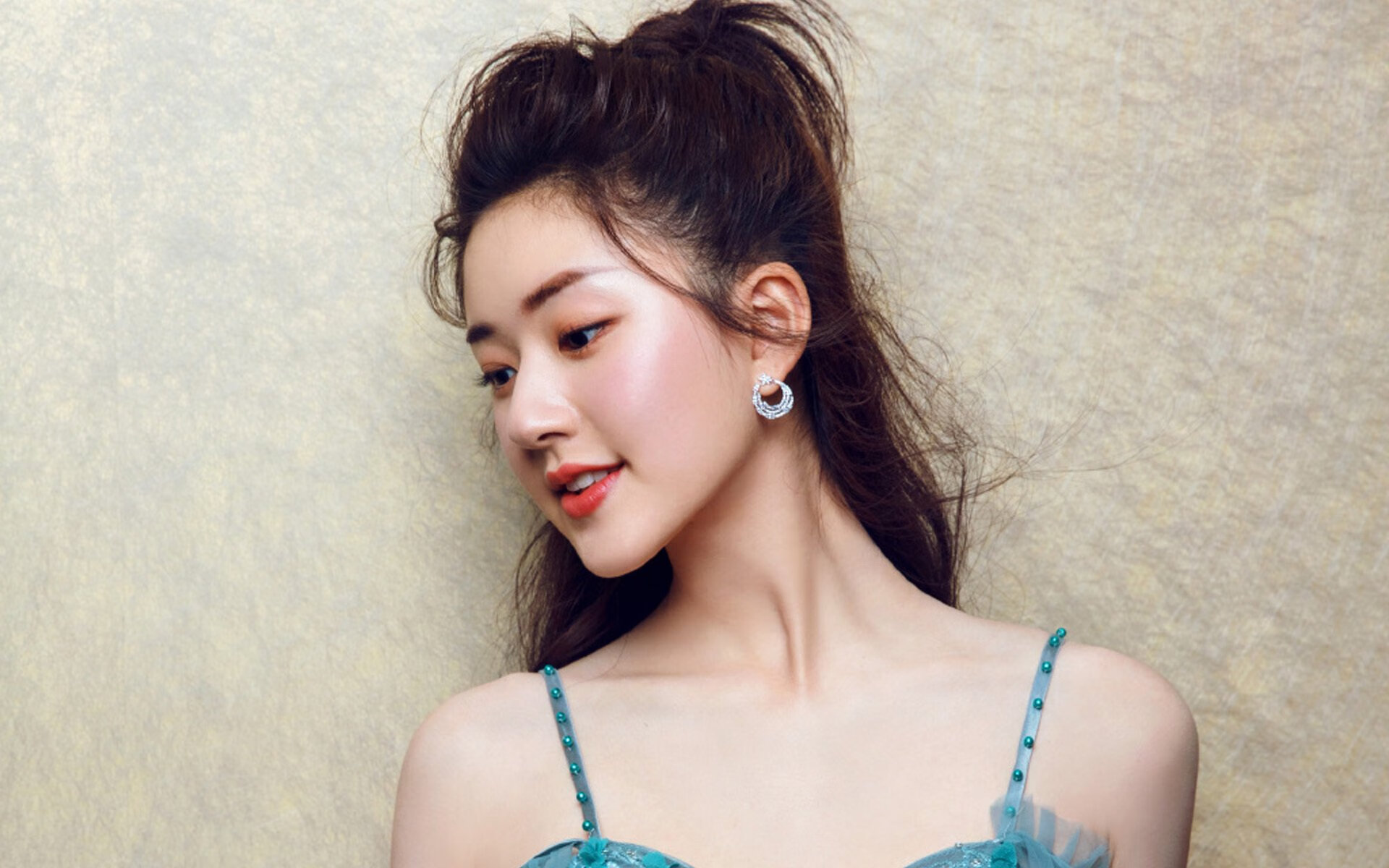 Kaiyun APP-雷霆外线投篮命中率明显提升受全队肯定，雷霆内线